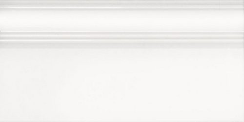 FME032R Плинтус Беллони белый матовый обрезной 20x40x1,6
